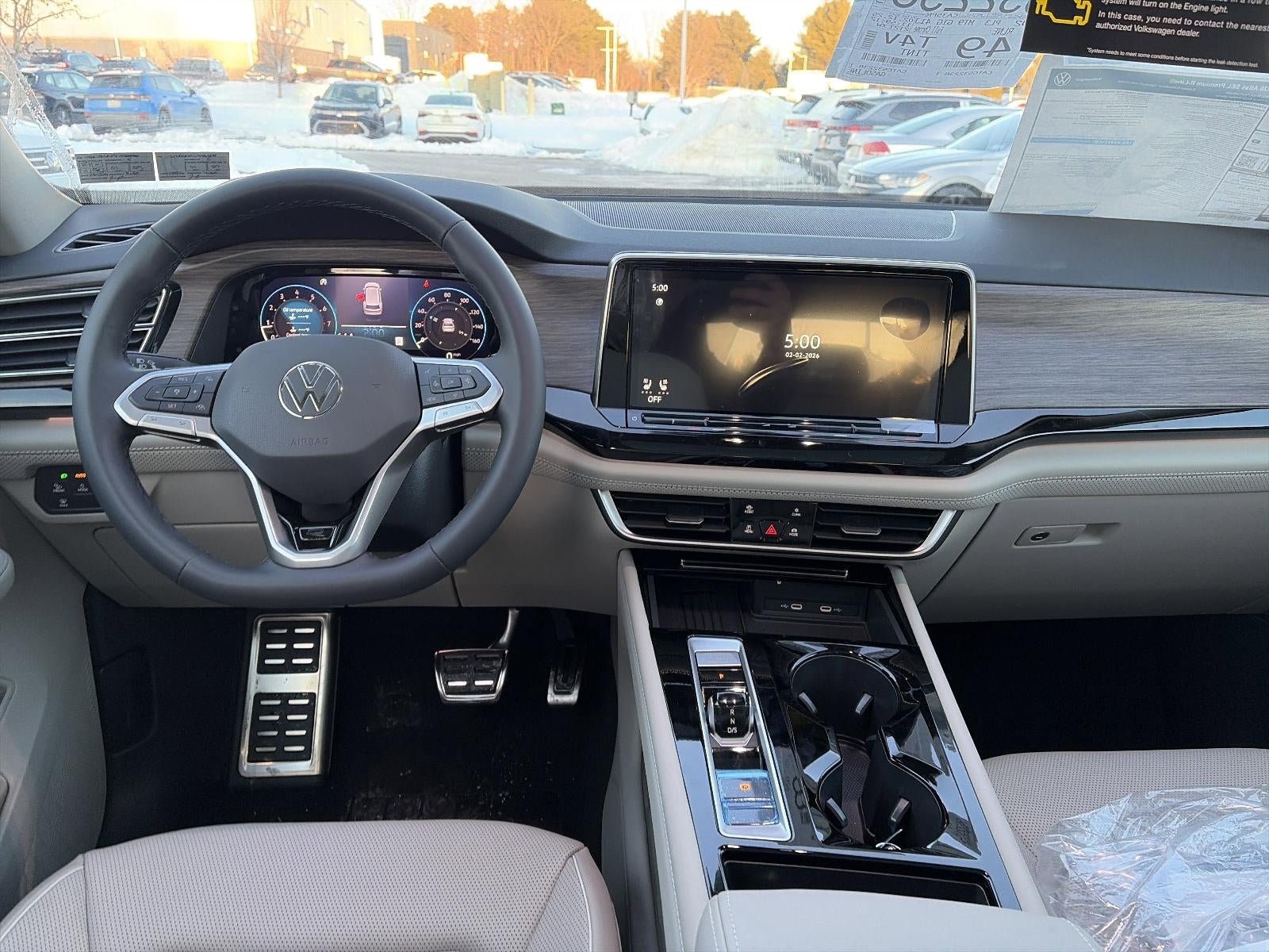 2026 Volkswagen Atlas 2.0T SEL Premium R-Line 4MOTION