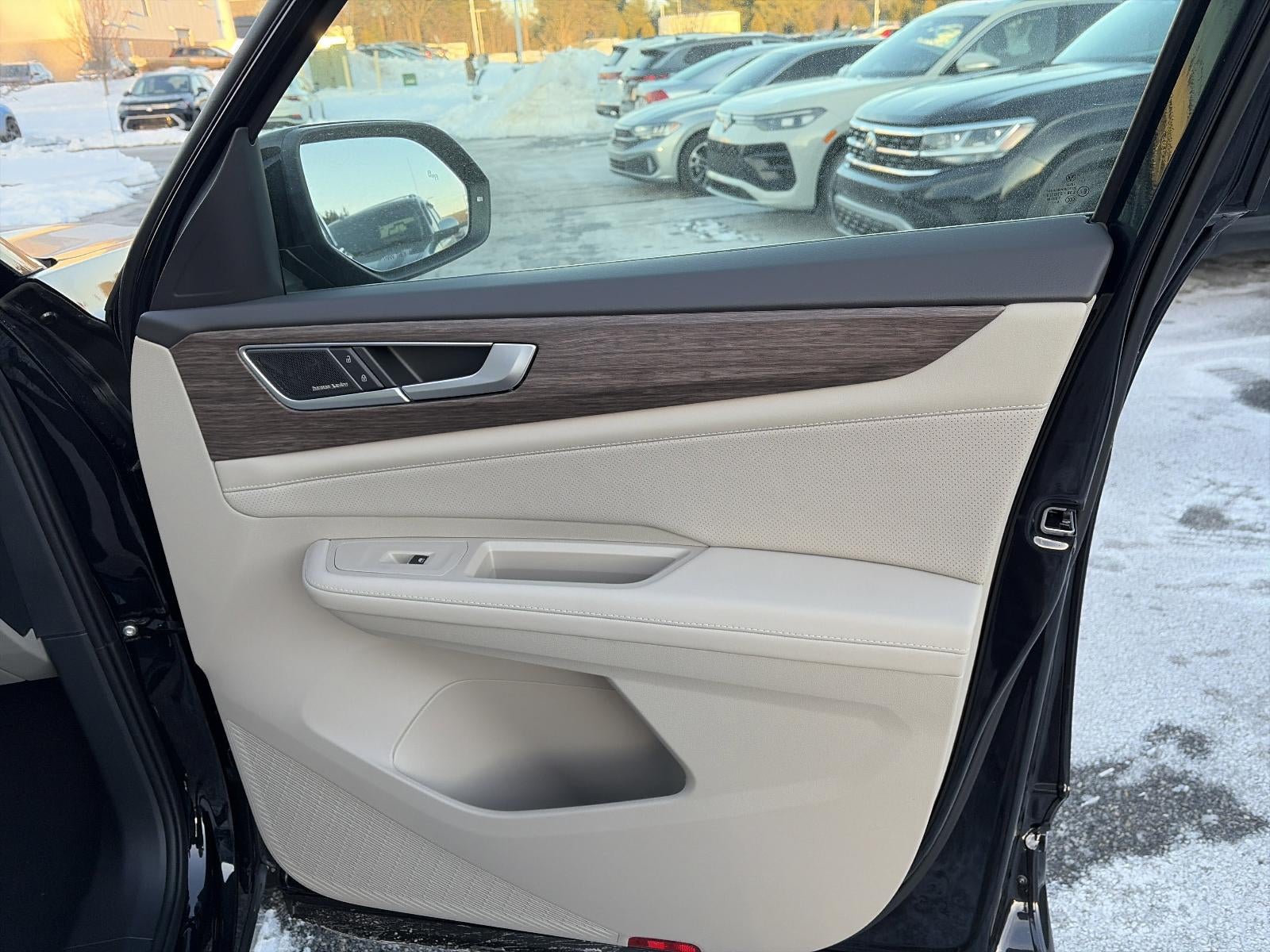 2026 Volkswagen Atlas 2.0T SEL Premium R-Line 4MOTION