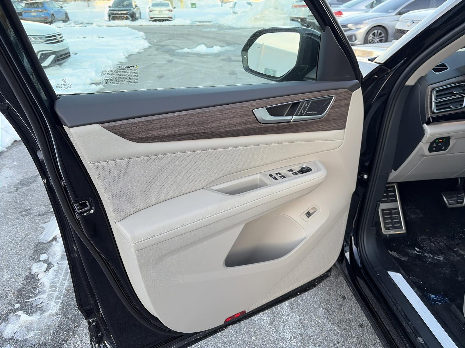 2026 Volkswagen Atlas 2.0T SEL Premium R-Line 4MOTION