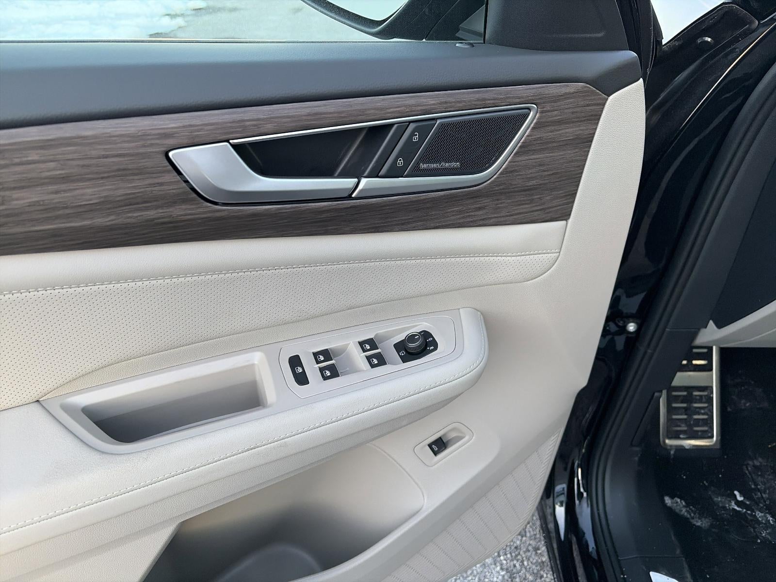 2026 Volkswagen Atlas 2.0T SEL Premium R-Line 4MOTION