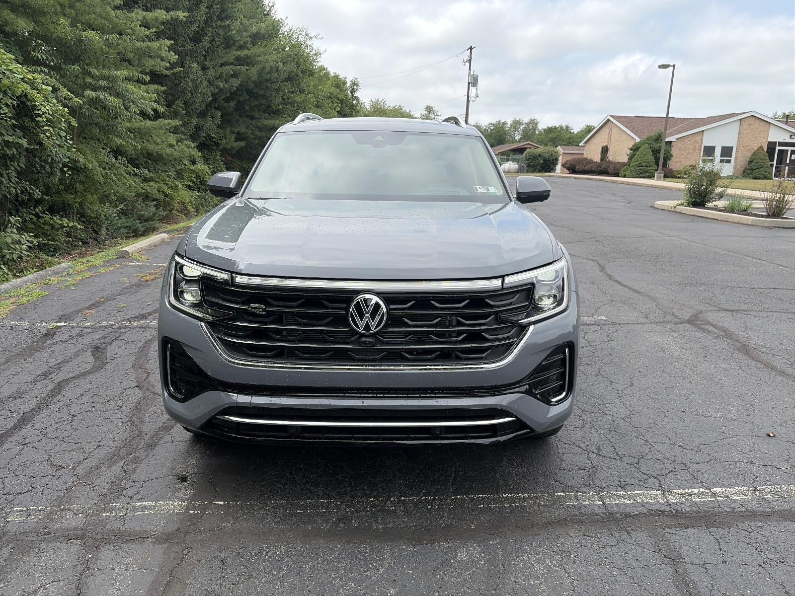 2026 Volkswagen Atlas 2.0T SEL Premium R-Line 4MOTION