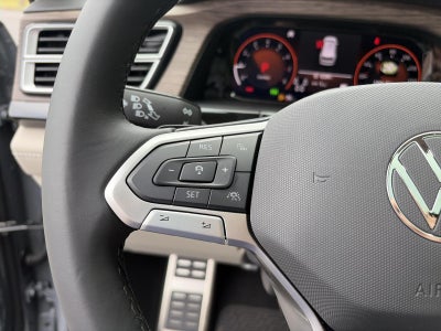 2026 Volkswagen Atlas 2.0T SEL Premium R-Line 4MOTION