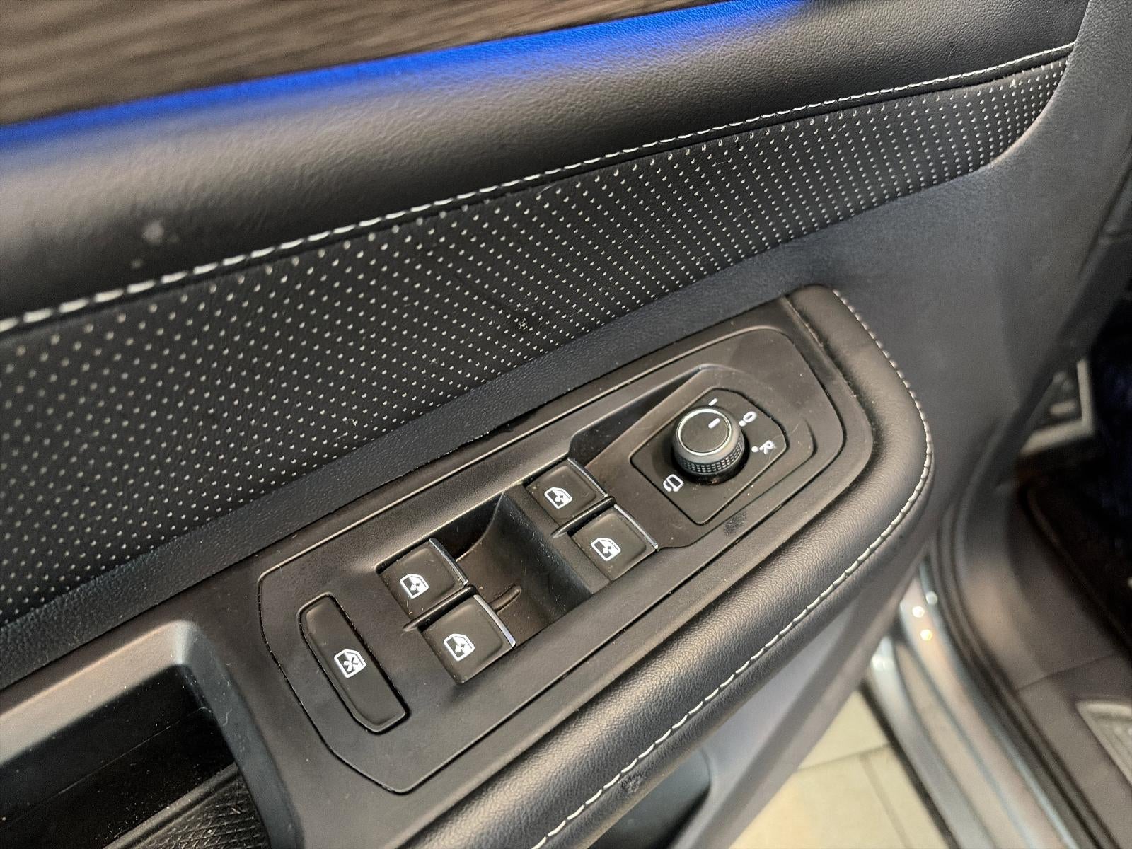 2024 Volkswagen Atlas 2.0T SEL Premium R-Line 4MOTION