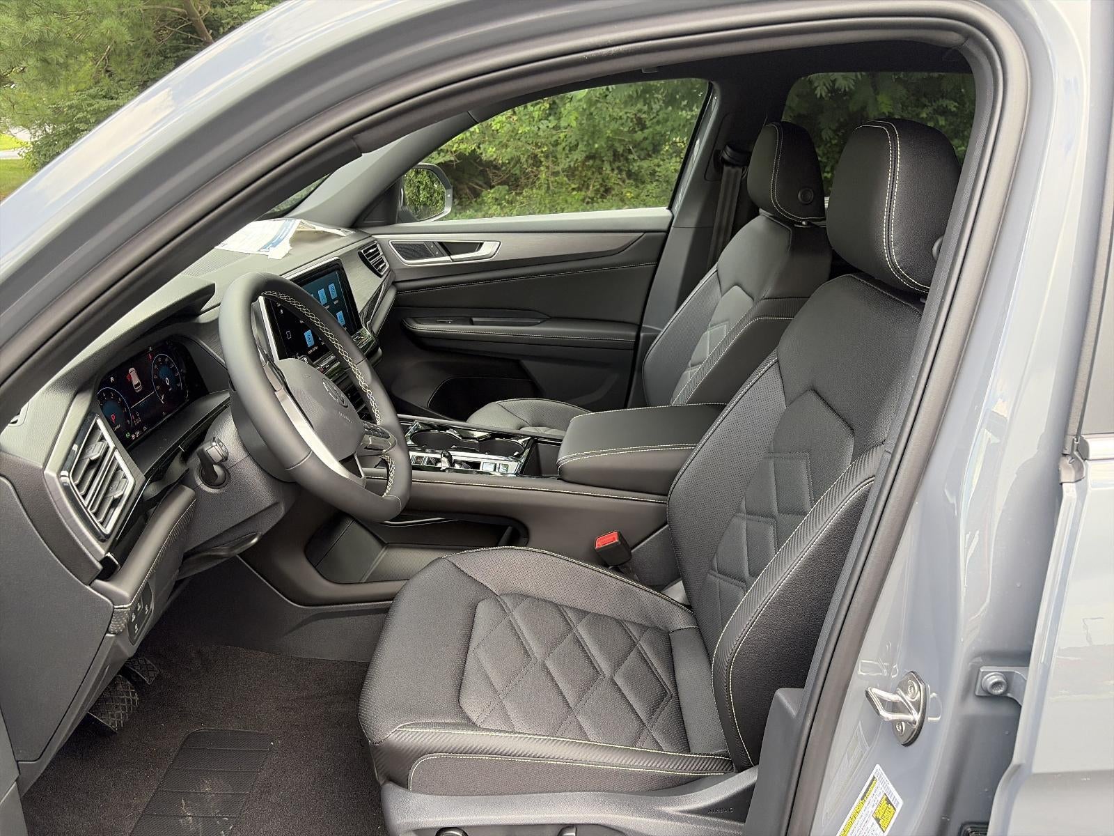 2026 Volkswagen Atlas Cross Sport 2.0T SE w/Technology 4MOTION