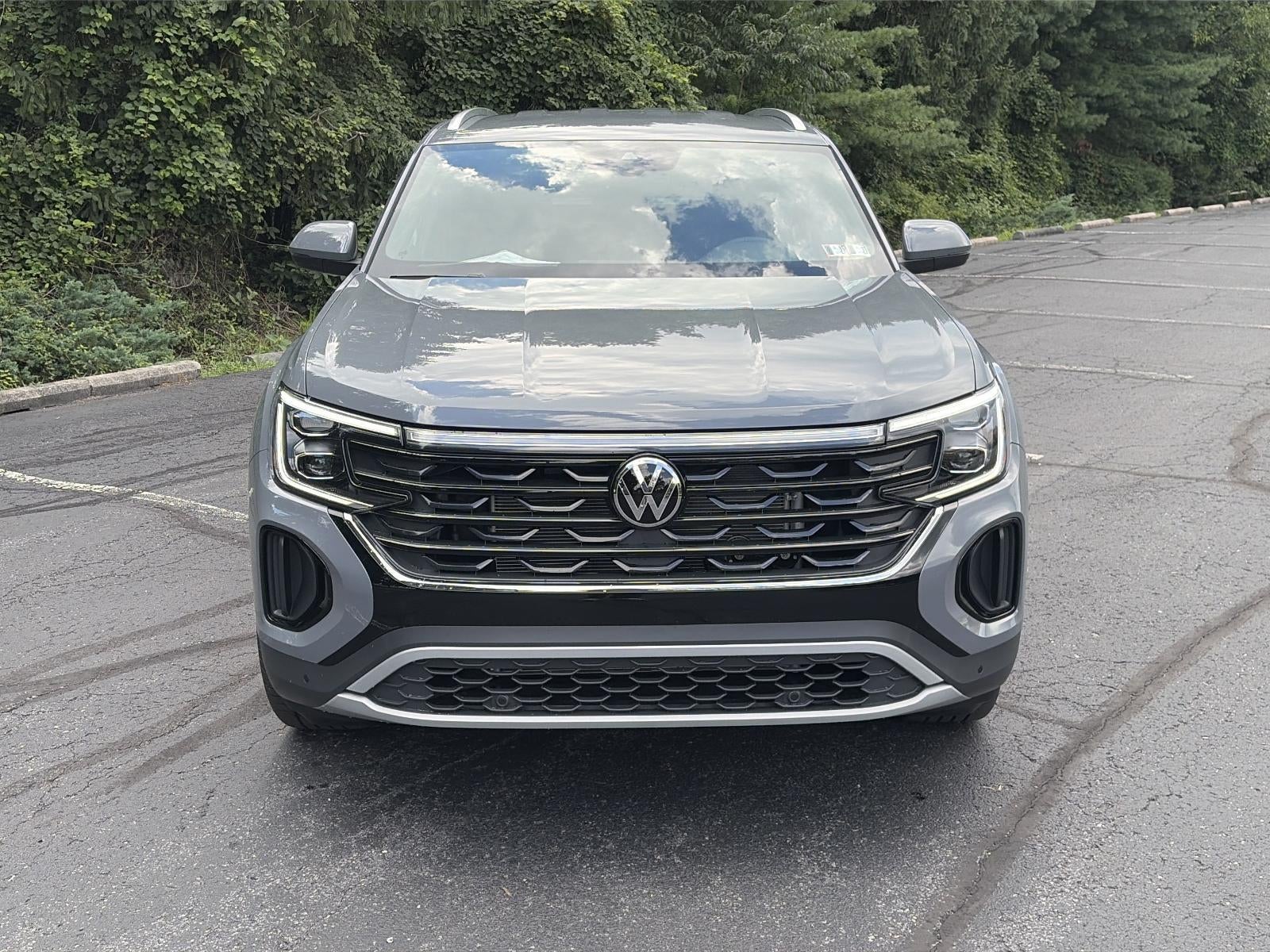 2026 Volkswagen Atlas Cross Sport 2.0T SE w/Technology 4MOTION