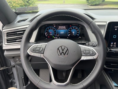2026 Volkswagen Atlas Cross Sport 2.0T SE w/Technology 4MOTION