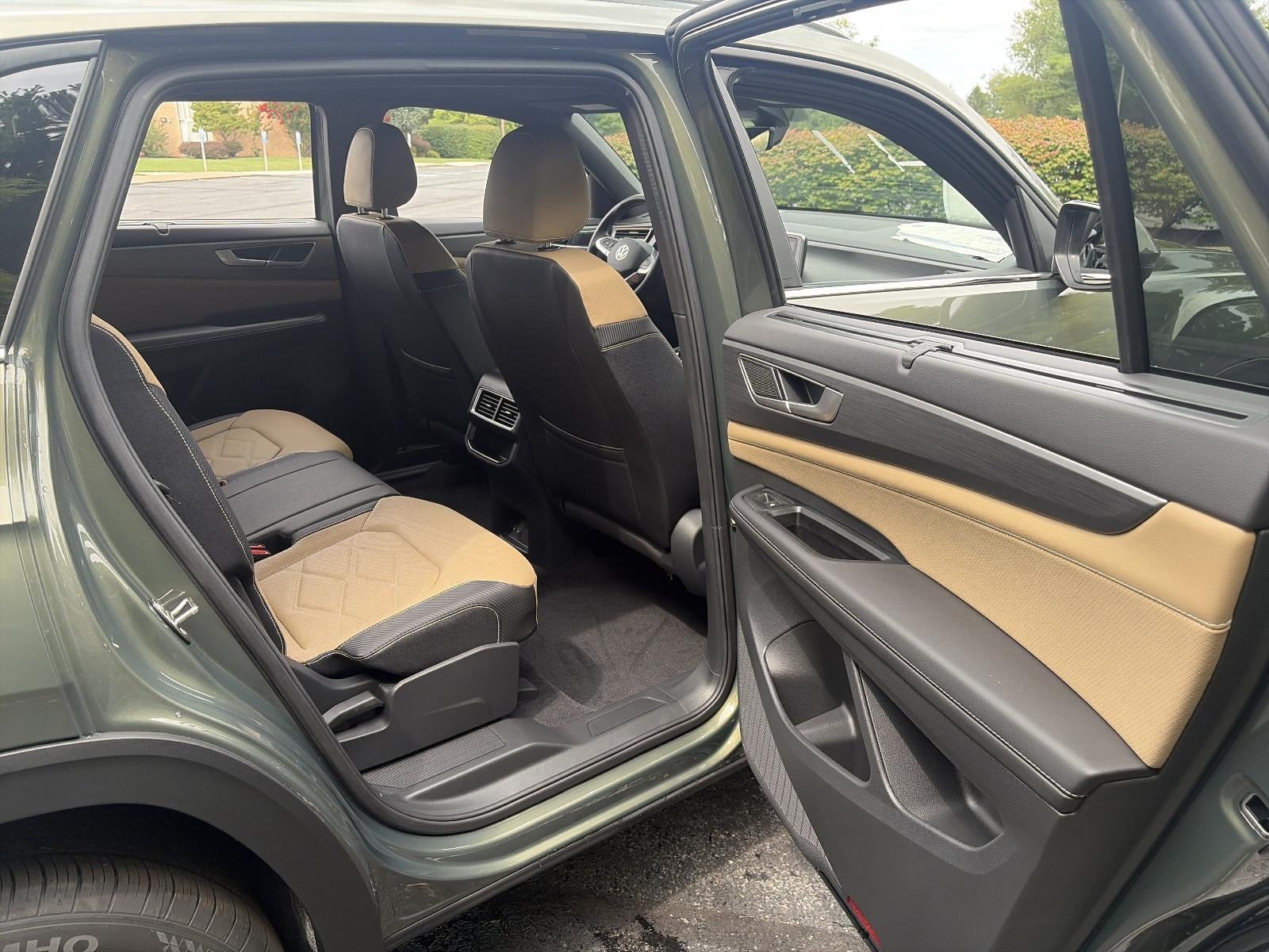 2026 Volkswagen Atlas Cross Sport 2.0T SE w/Technology 4MOTION