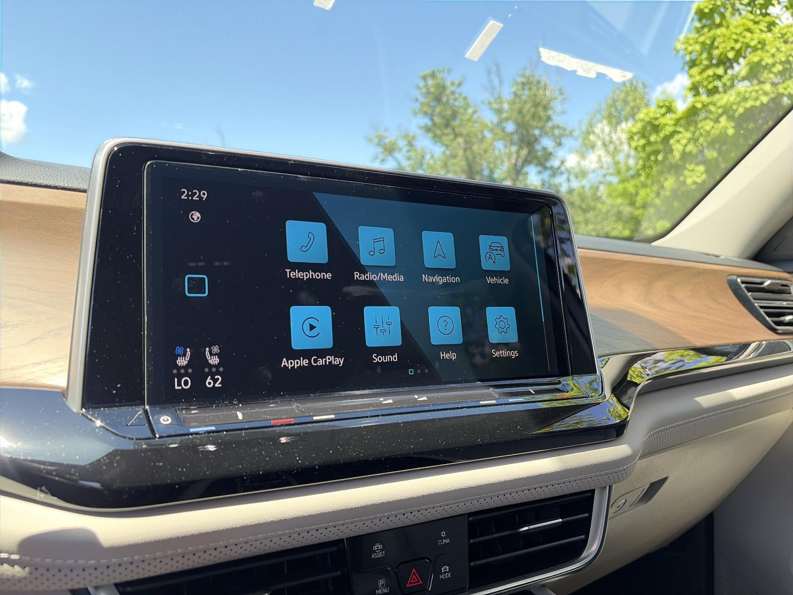 2026 Volkswagen Atlas 2.0T SE w/Technology 4MOTION