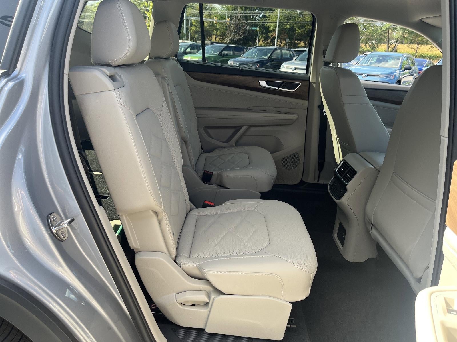 2026 Volkswagen Atlas 2.0T SE w/Technology 4MOTION