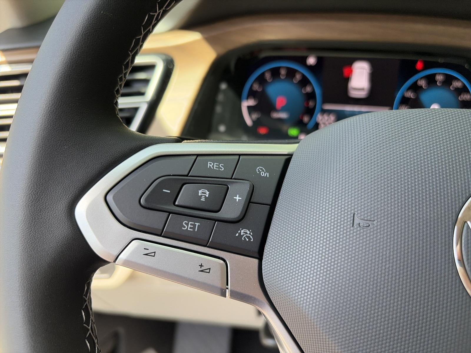 2026 Volkswagen Atlas 2.0T SE w/Technology 4MOTION