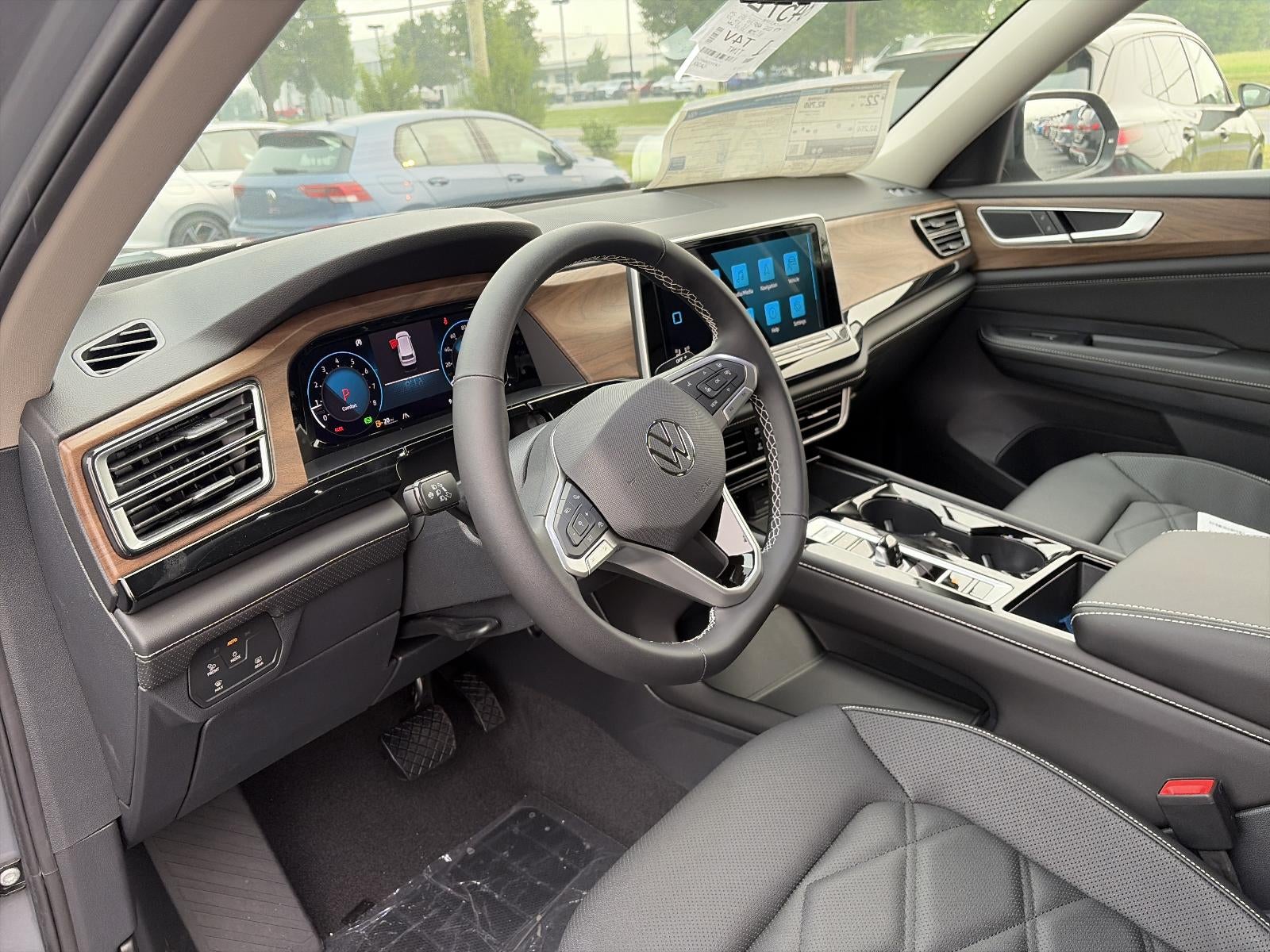 2026 Volkswagen Atlas 2.0T SE w/Technology 4MOTION