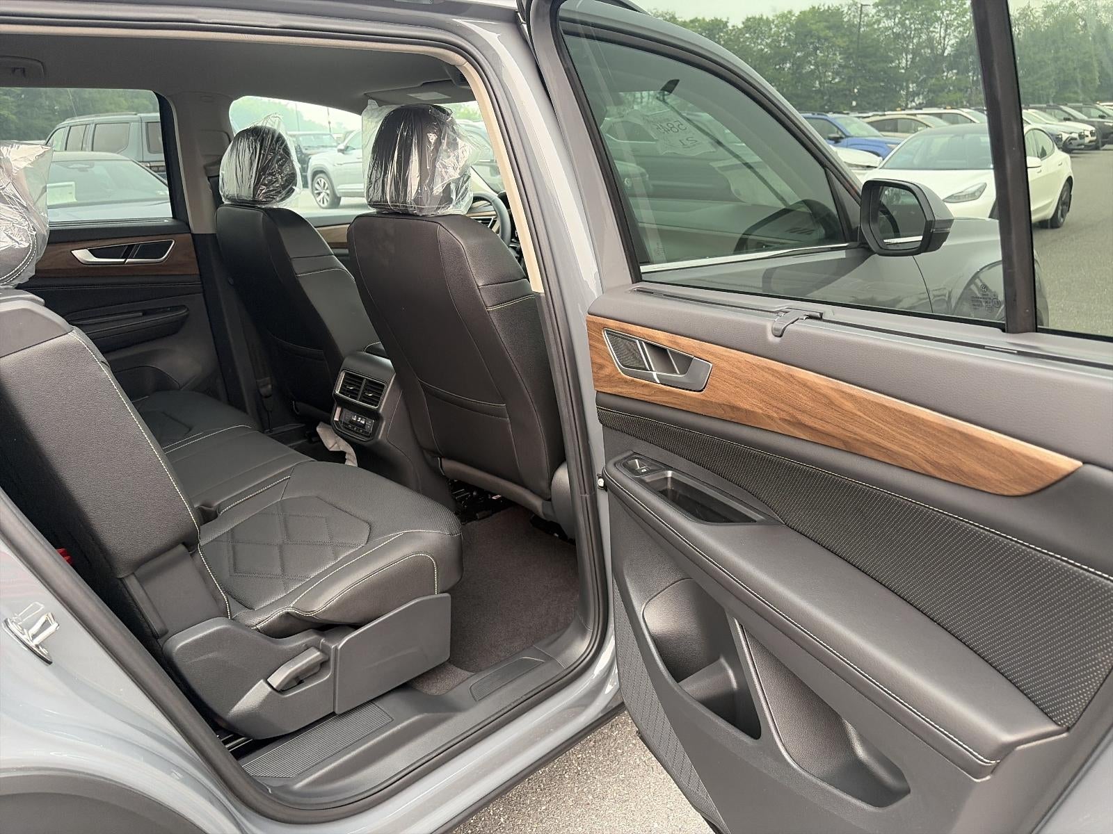 2026 Volkswagen Atlas 2.0T SE w/Technology 4MOTION