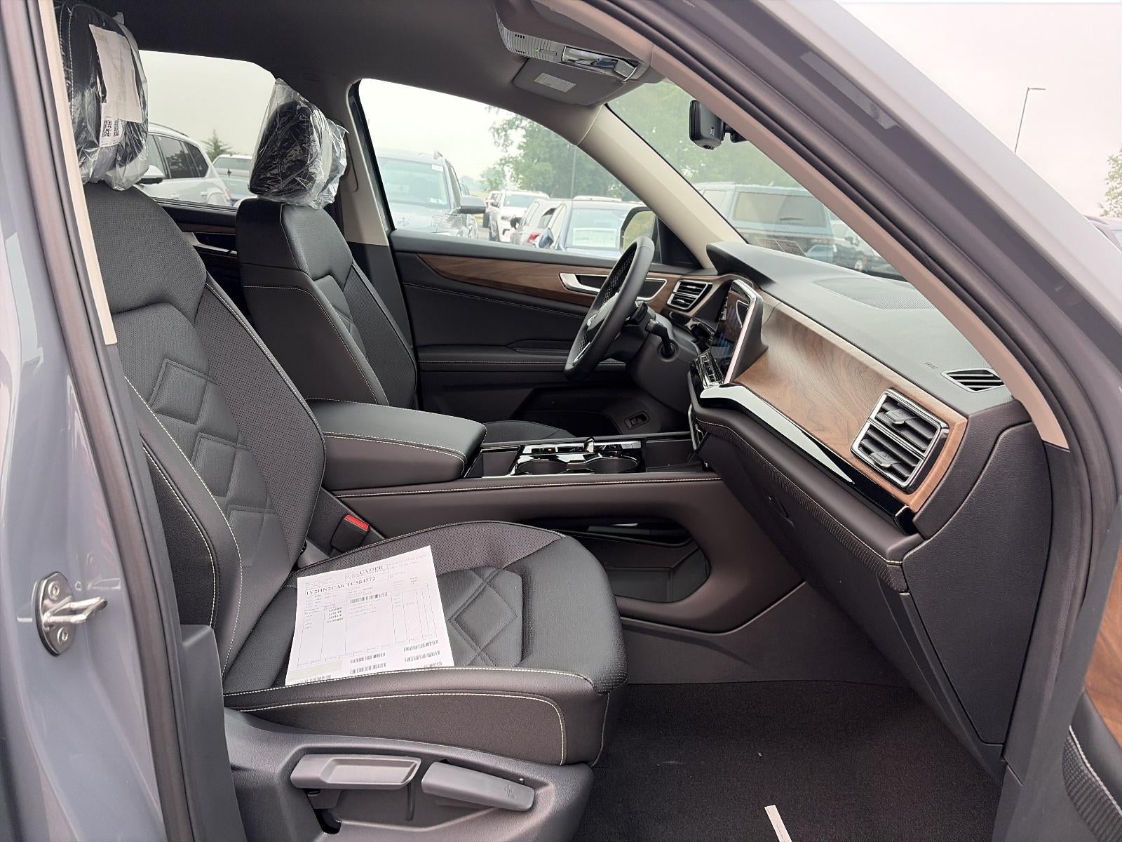 2026 Volkswagen Atlas 2.0T SE w/Technology 4MOTION