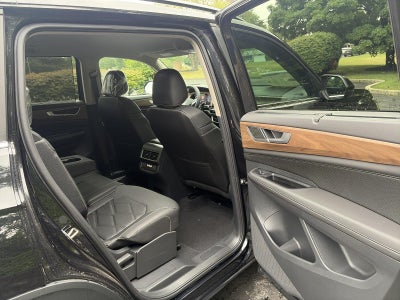 2026 Volkswagen Atlas 2.0T SE w/Technology 4MOTION