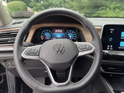 2026 Volkswagen Atlas 2.0T SE w/Technology 4MOTION