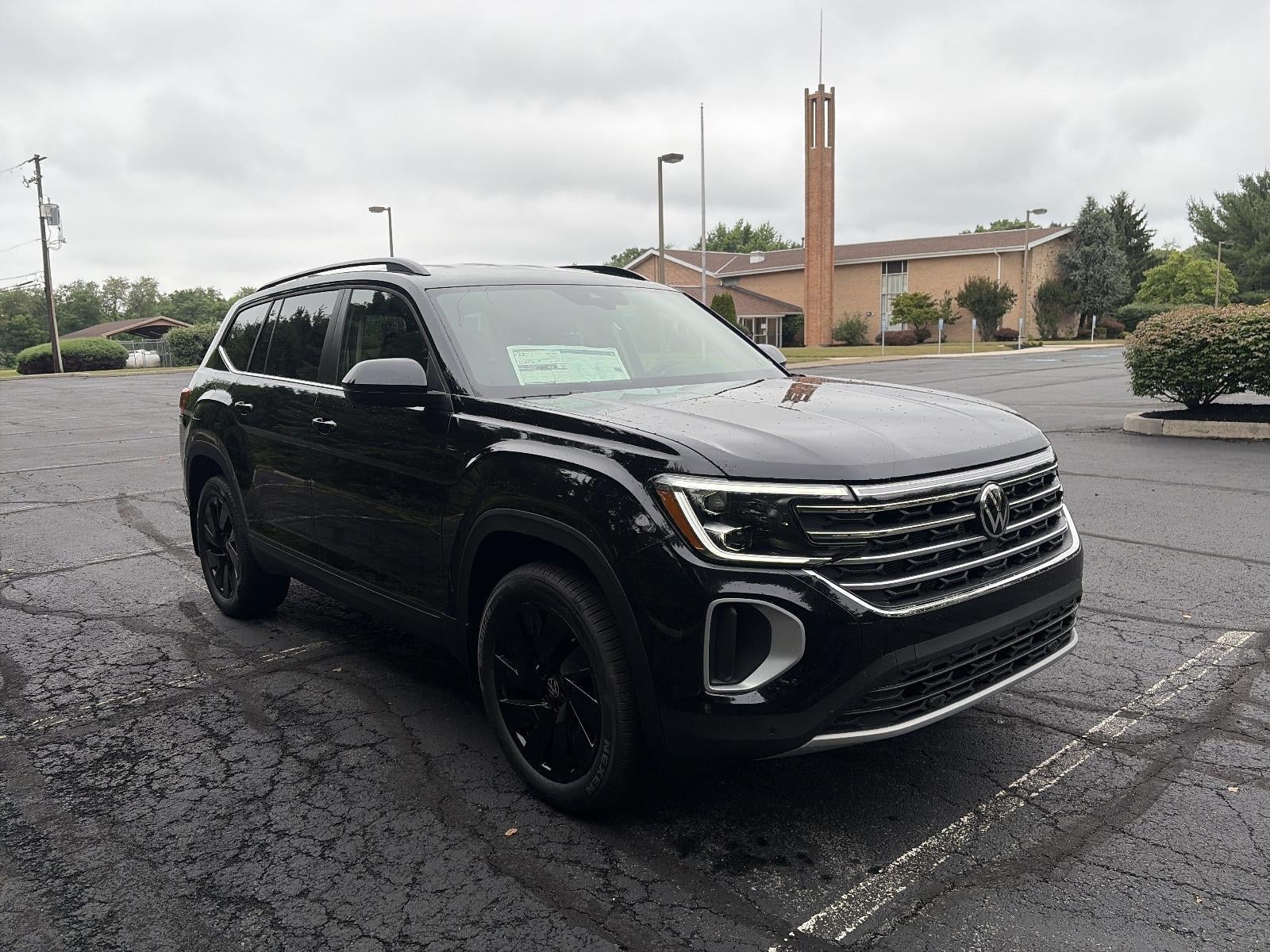 2026 Volkswagen Atlas 2.0T SE w/Technology 4MOTION