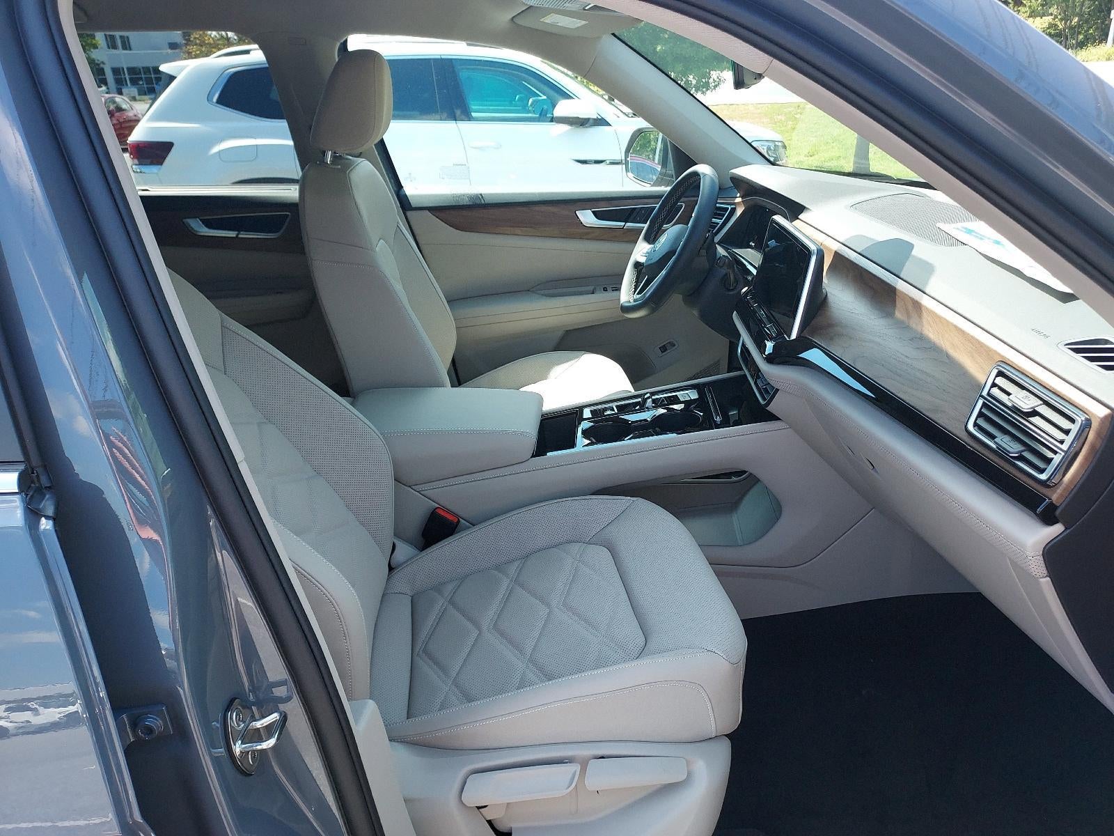 2026 Volkswagen Atlas 2.0T SE w/Technology 4MOTION