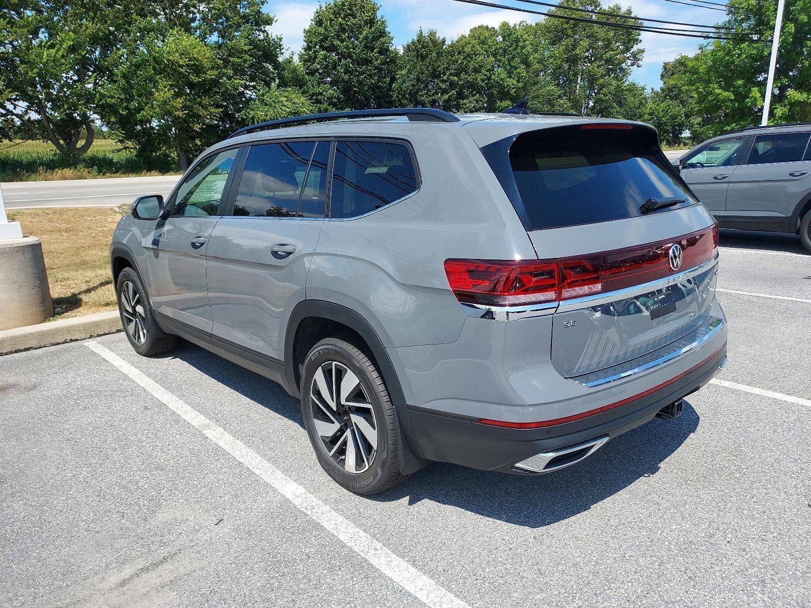 2026 Volkswagen Atlas 2.0T SE w/Technology 4MOTION