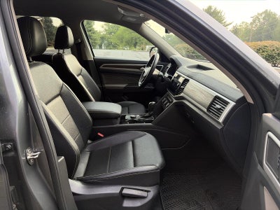 2022 Volkswagen Atlas 2.0T SE w/Technology 4MOTION