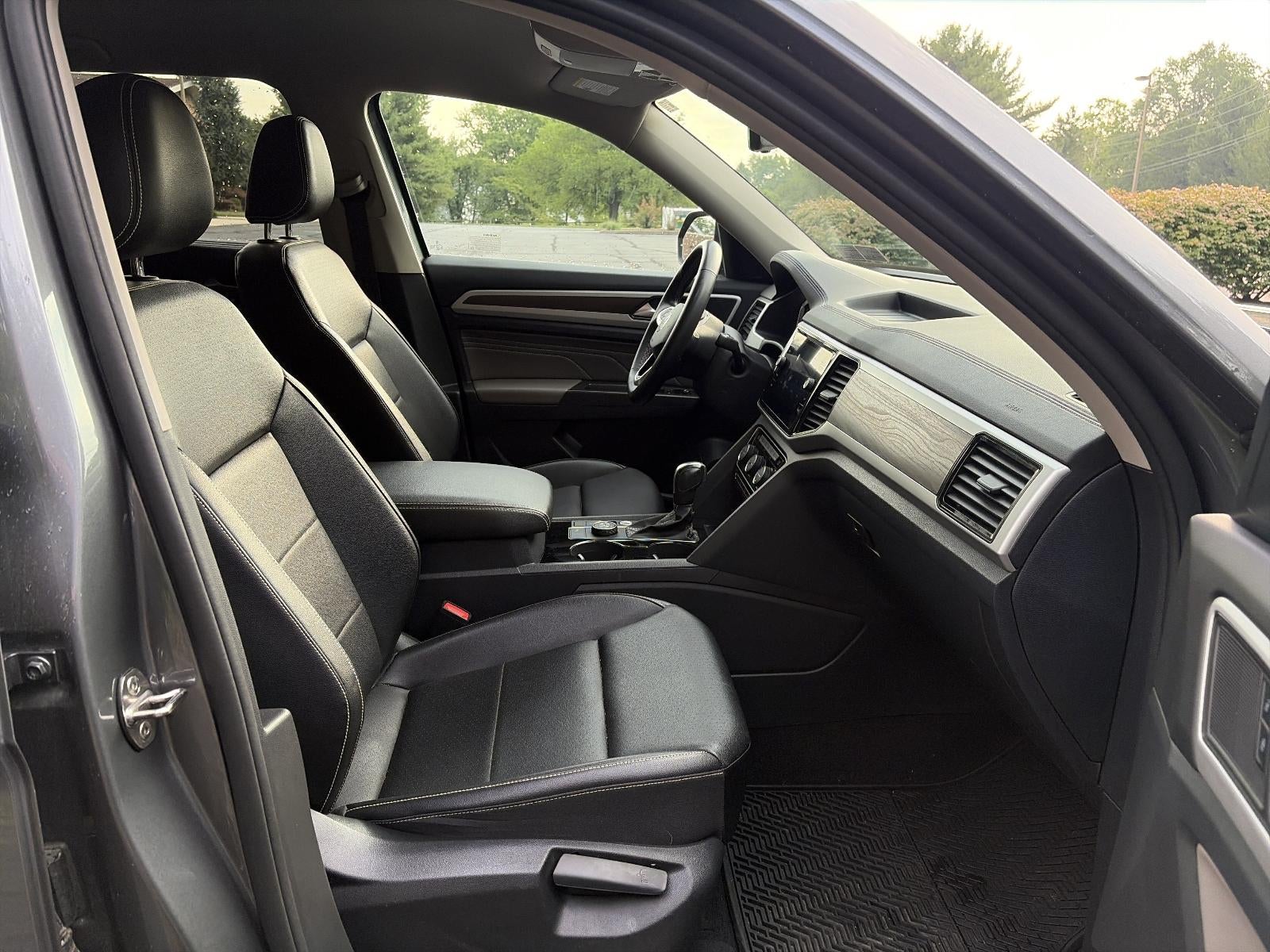 2022 Volkswagen Atlas 2.0T SE w/Technology 4MOTION