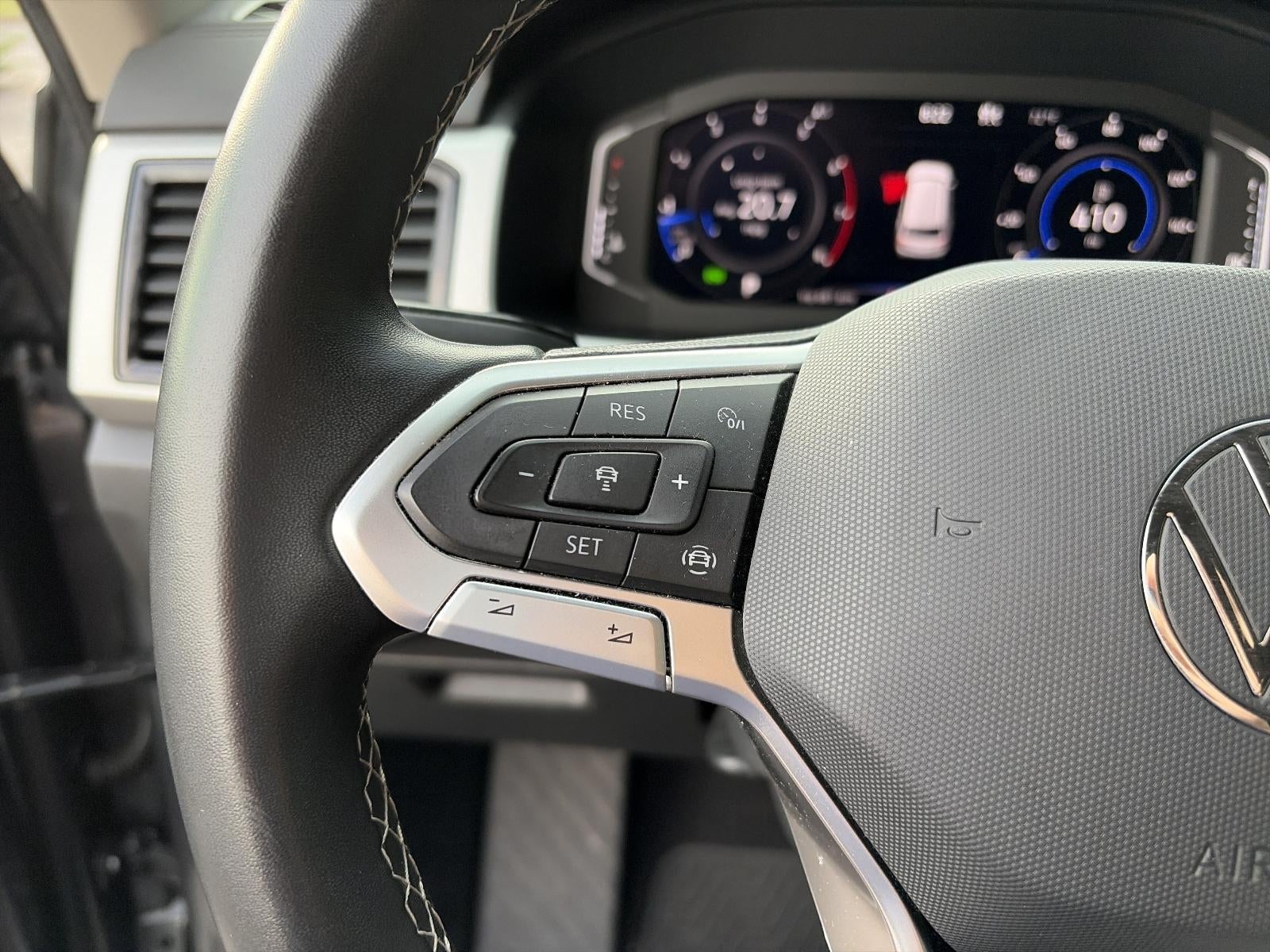 2022 Volkswagen Atlas 2.0T SE w/Technology 4MOTION