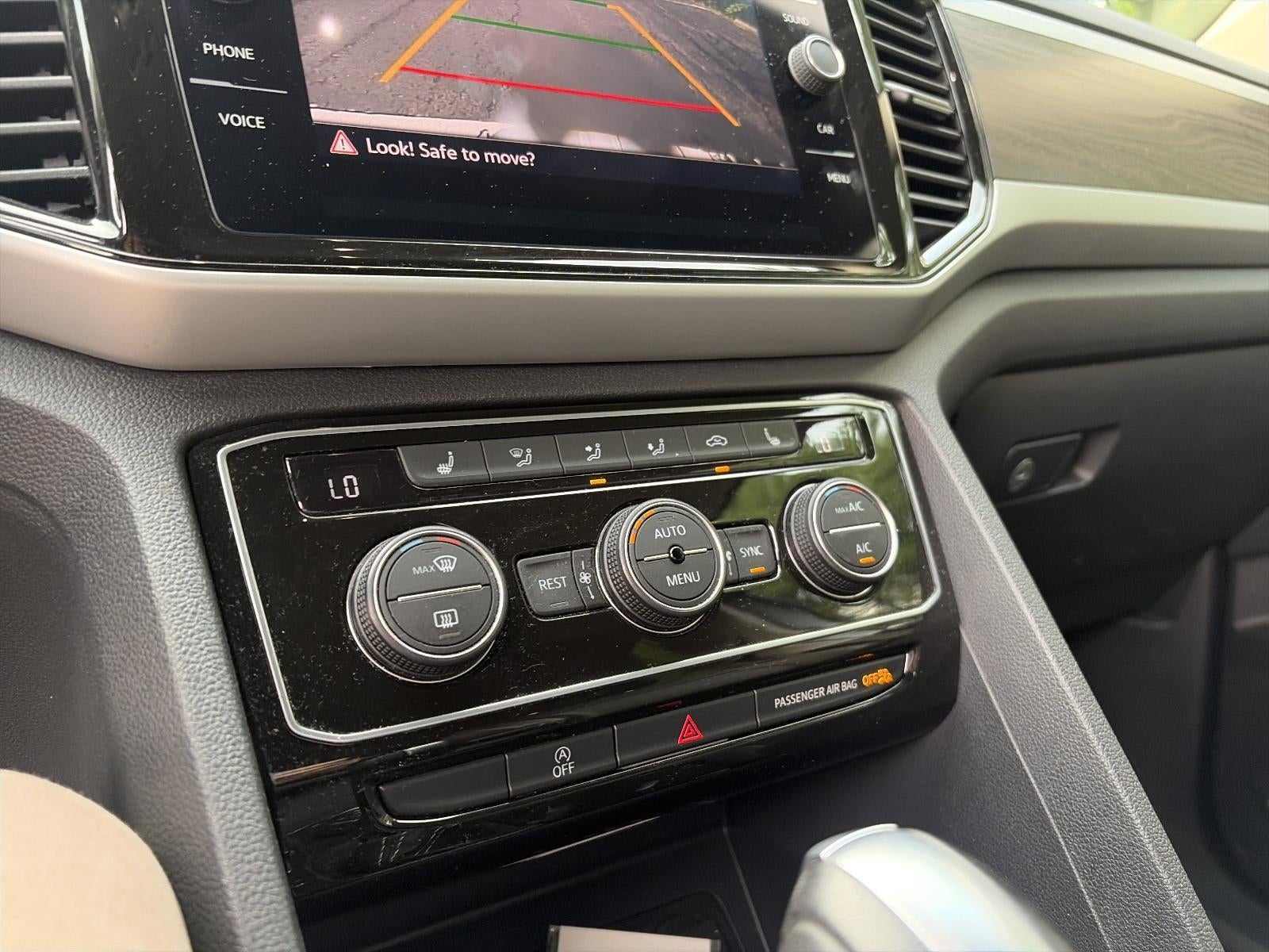 2022 Volkswagen Atlas 2.0T SE w/Technology 4MOTION