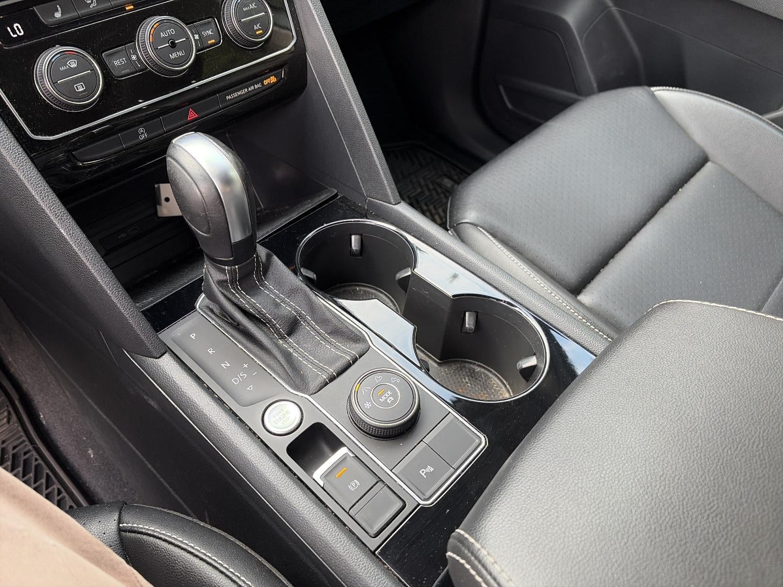 2022 Volkswagen Atlas 2.0T SE w/Technology 4MOTION