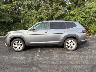 2022 Volkswagen Atlas 2.0T SE w/Technology 4MOTION