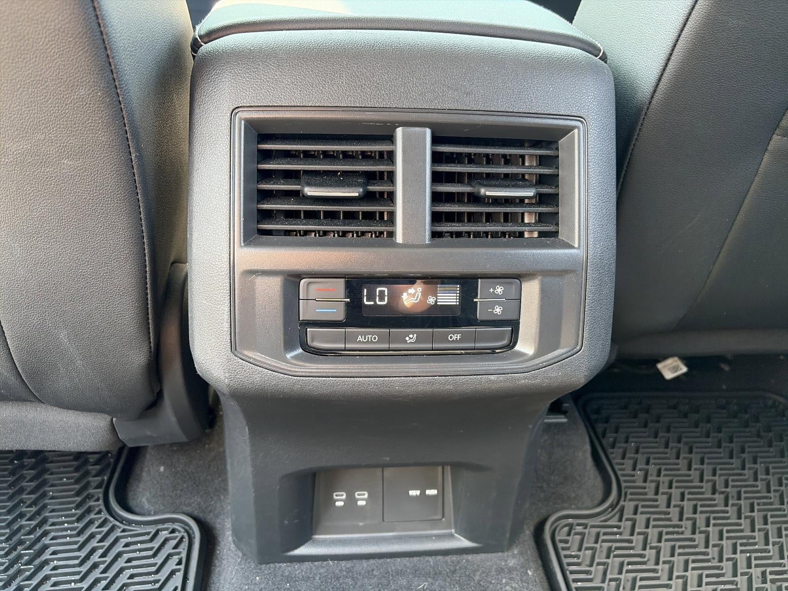 2023 Volkswagen Atlas 3.6L V6 SE w/Technology 4MOTION