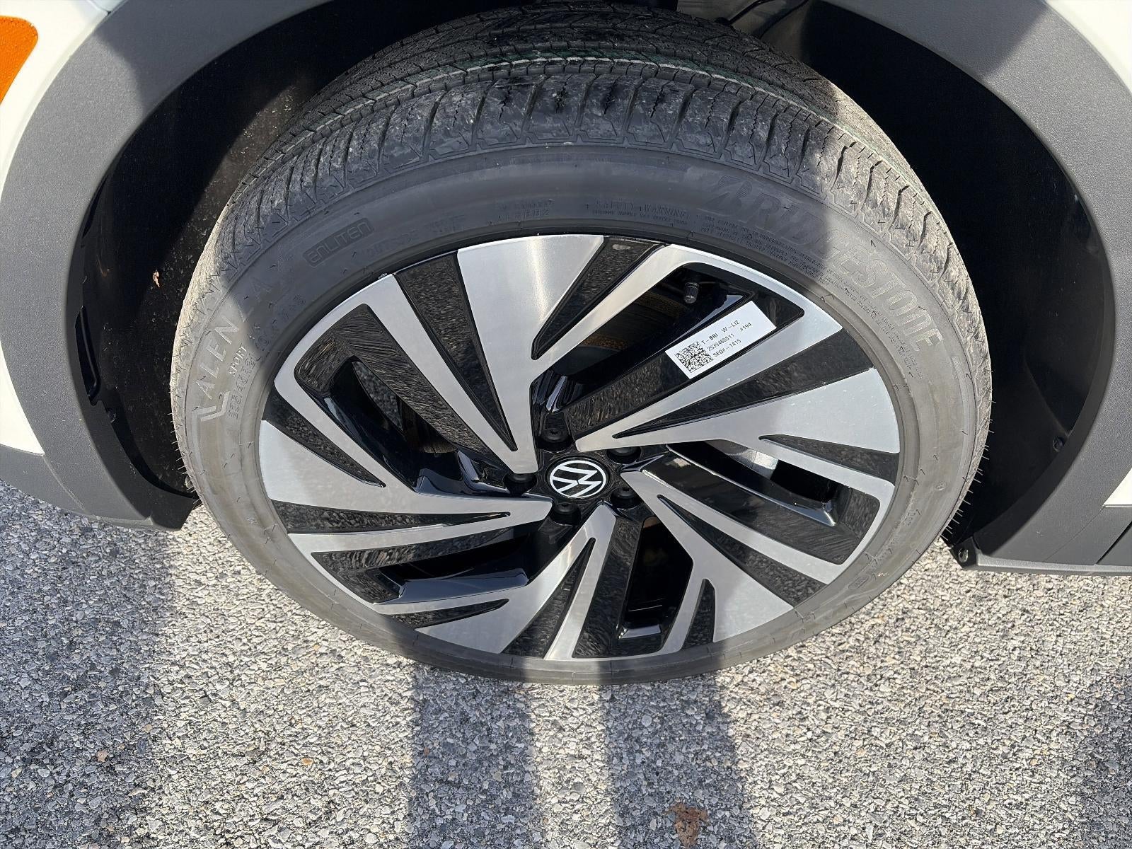 2025 Volkswagen ID.4 Pro S Plus AWD