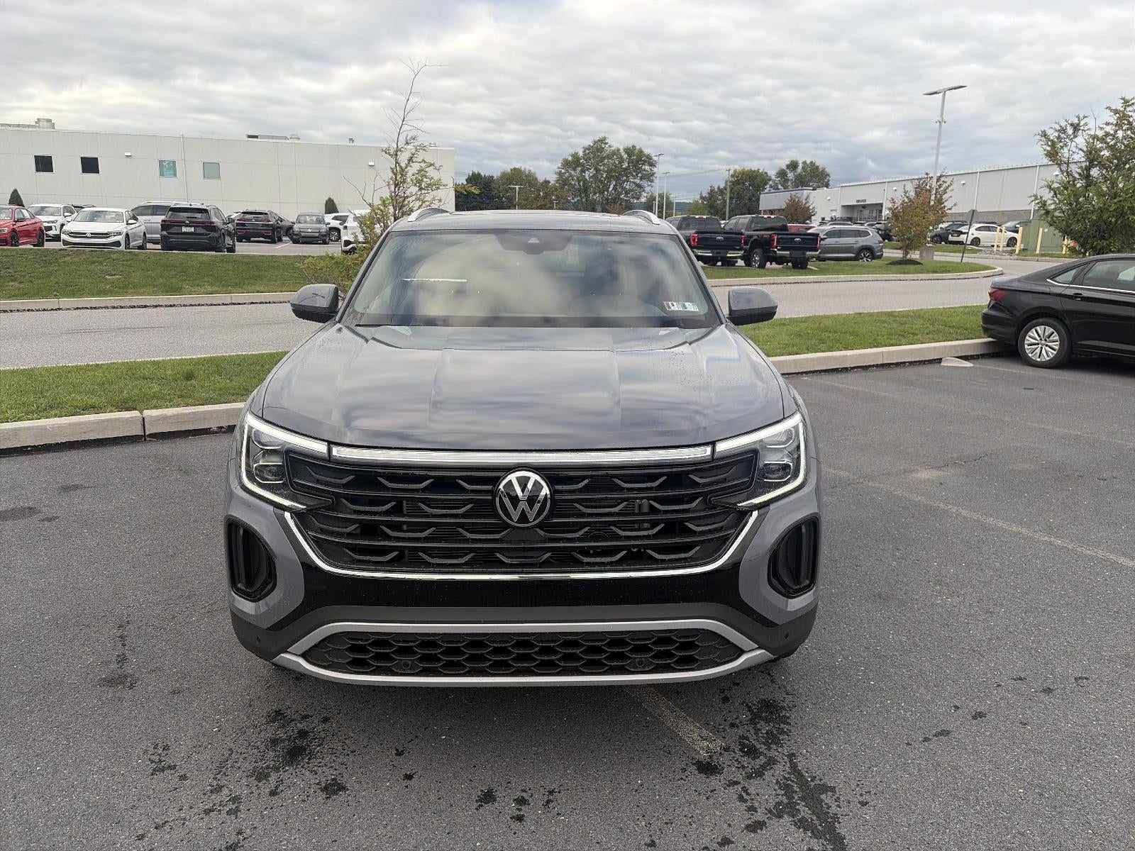 2026 Volkswagen Atlas Cross Sport 2.0T SE w/Technology 4MOTION