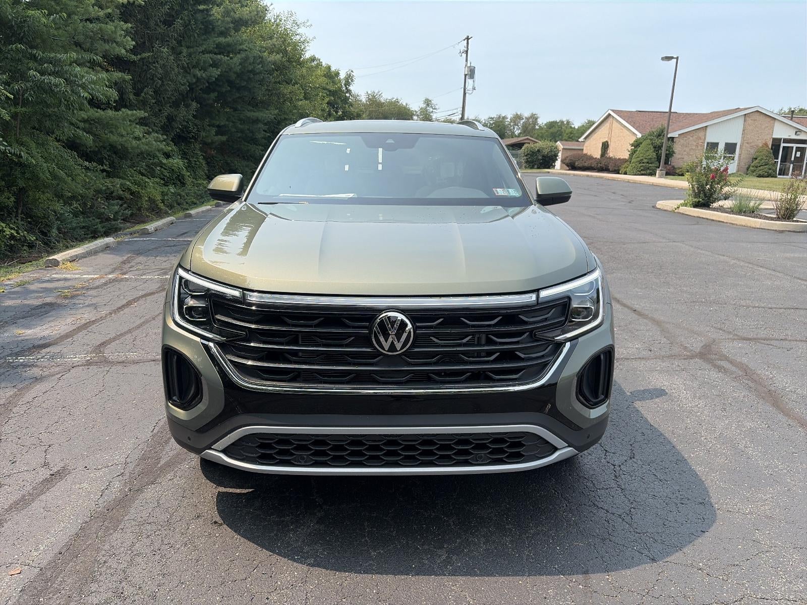 2026 Volkswagen Atlas Cross Sport 2.0T SE w/Technology 4MOTION