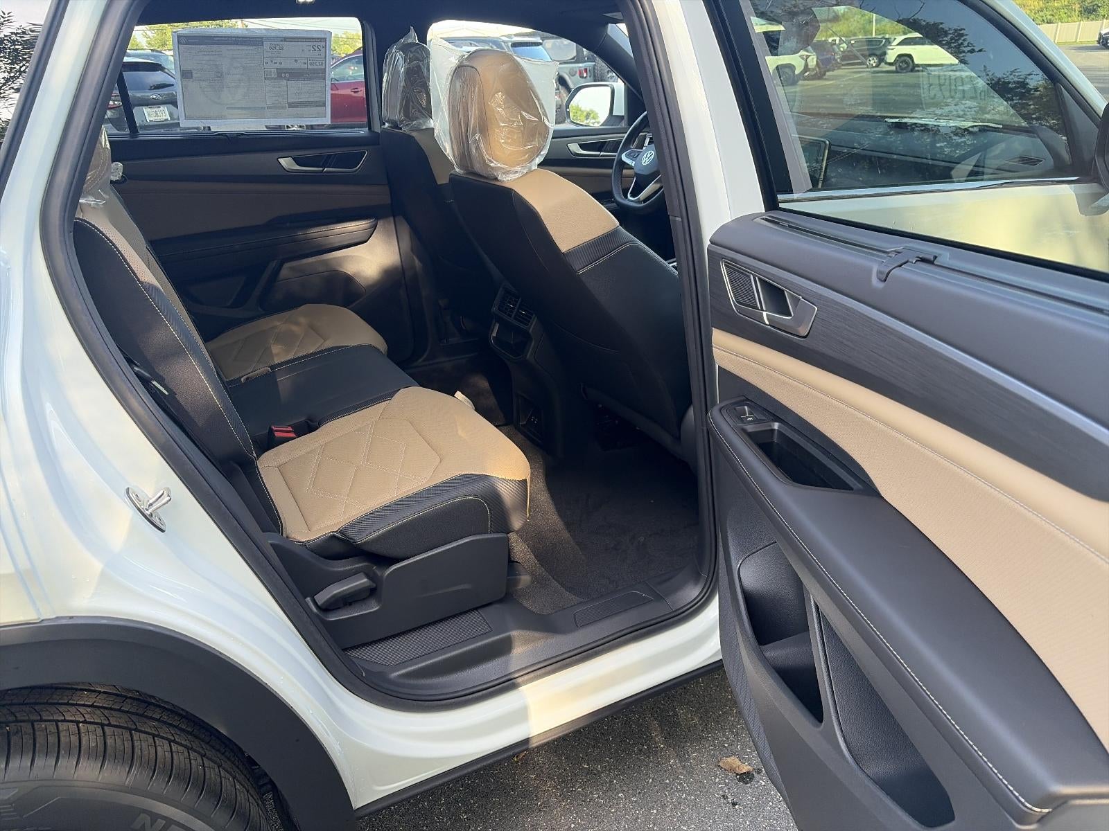 2026 Volkswagen Atlas Cross Sport 2.0T SE w/Technology 4MOTION