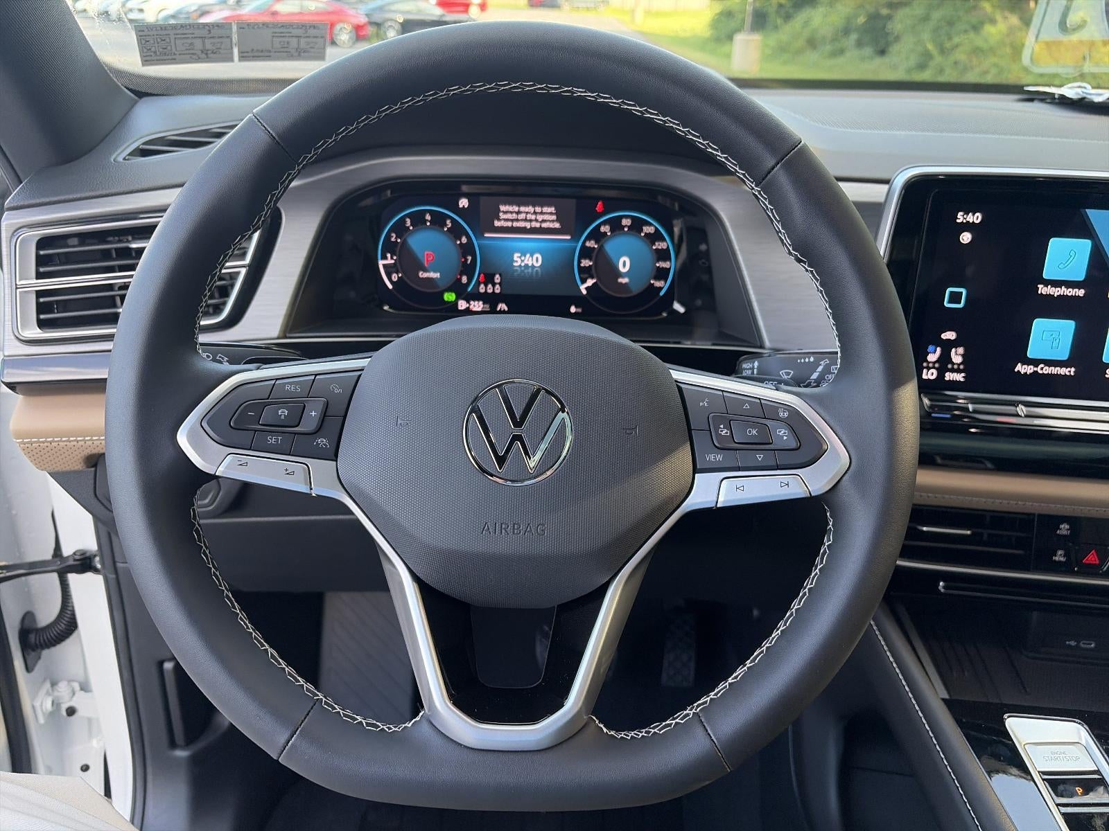 2026 Volkswagen Atlas Cross Sport 2.0T SE w/Technology 4MOTION