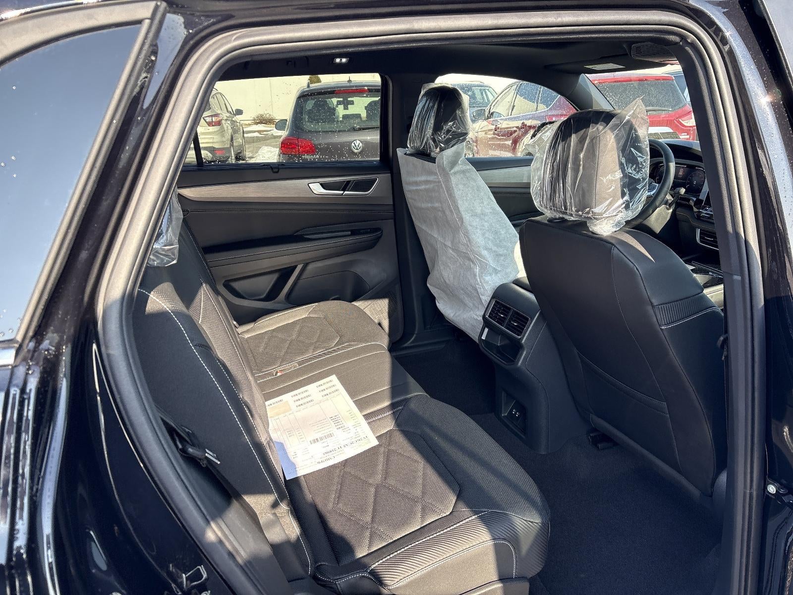 2026 Volkswagen Atlas Cross Sport 2.0T SE w/Technology 4MOTION