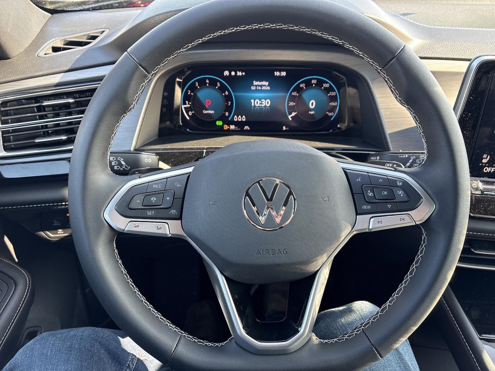 2026 Volkswagen Atlas Cross Sport 2.0T SE w/Technology 4MOTION