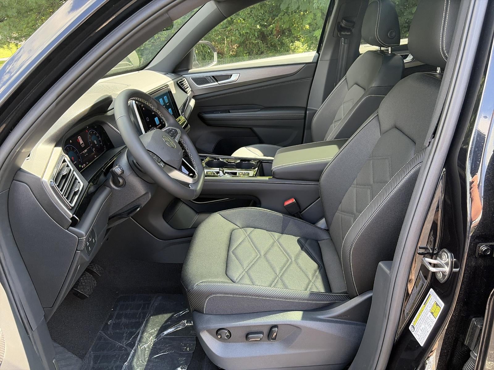2026 Volkswagen Atlas Cross Sport 2.0T SE w/Technology 4MOTION