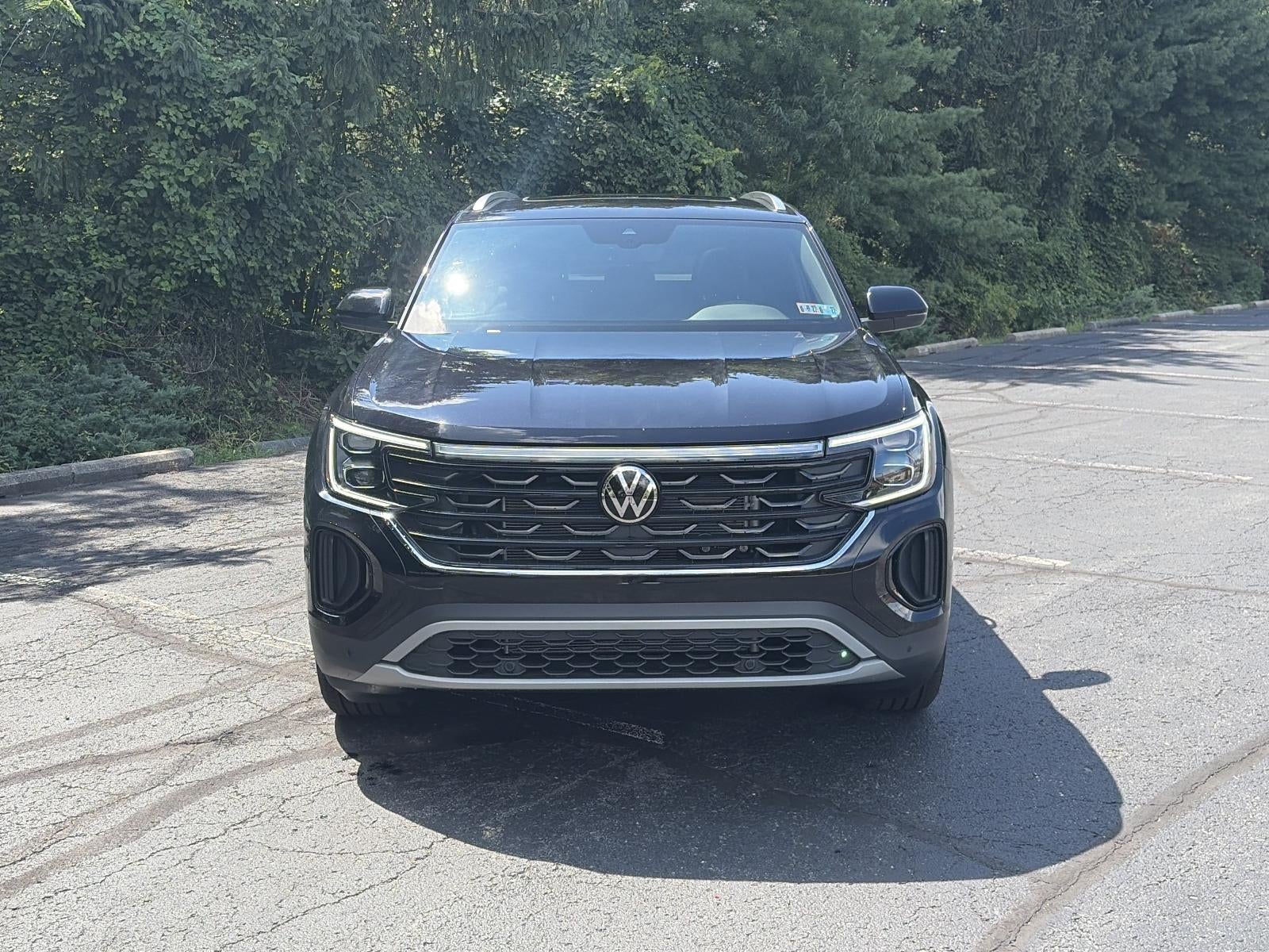 2026 Volkswagen Atlas Cross Sport 2.0T SE w/Technology 4MOTION