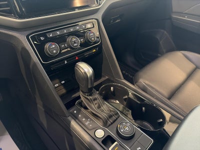 2023 Volkswagen Atlas Cross Sport 2.0T SE w/Technology 4MOTION