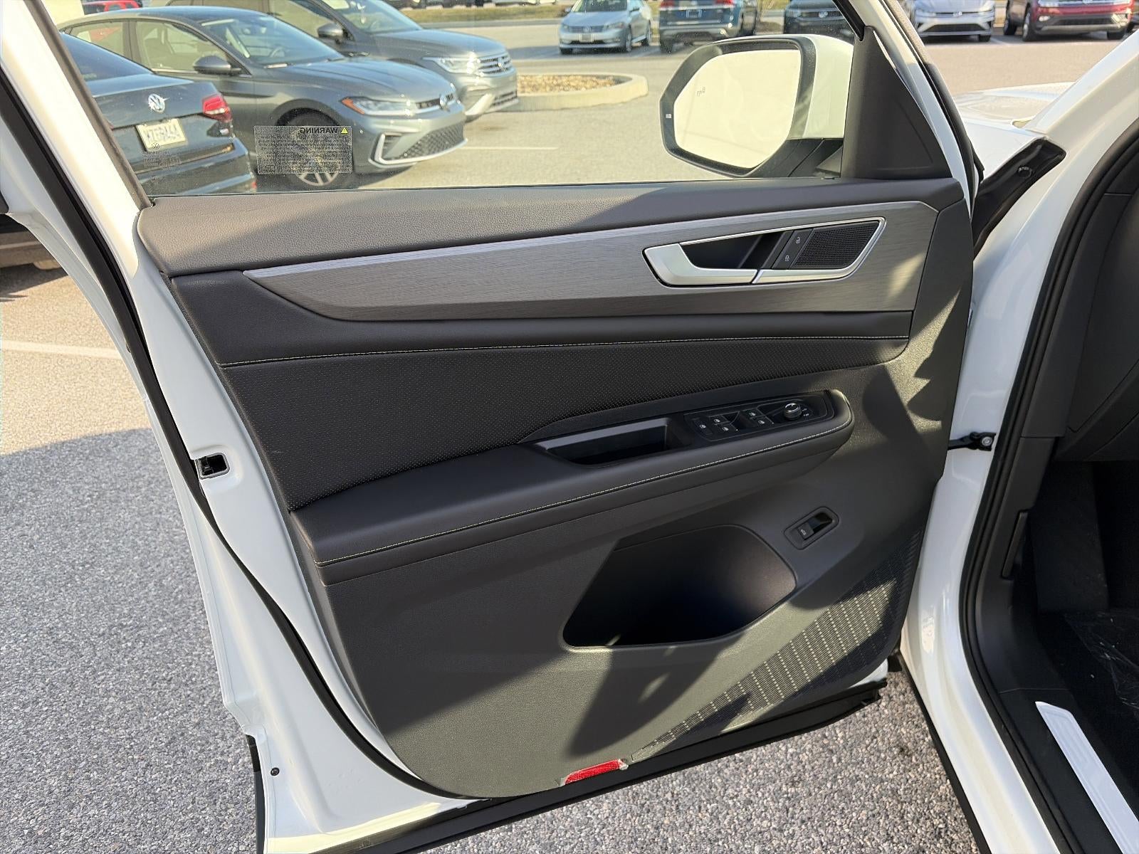 2026 Volkswagen Atlas Cross Sport 2.0T SE w/Technology 4MOTION