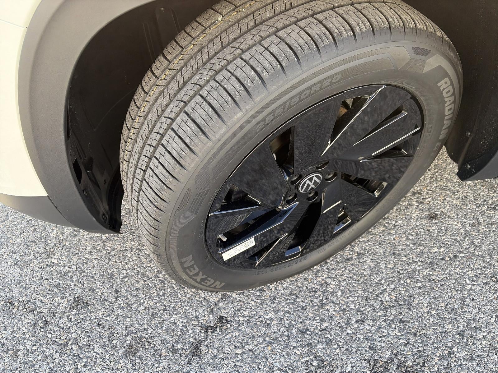 2026 Volkswagen Atlas Cross Sport 2.0T SE w/Technology 4MOTION