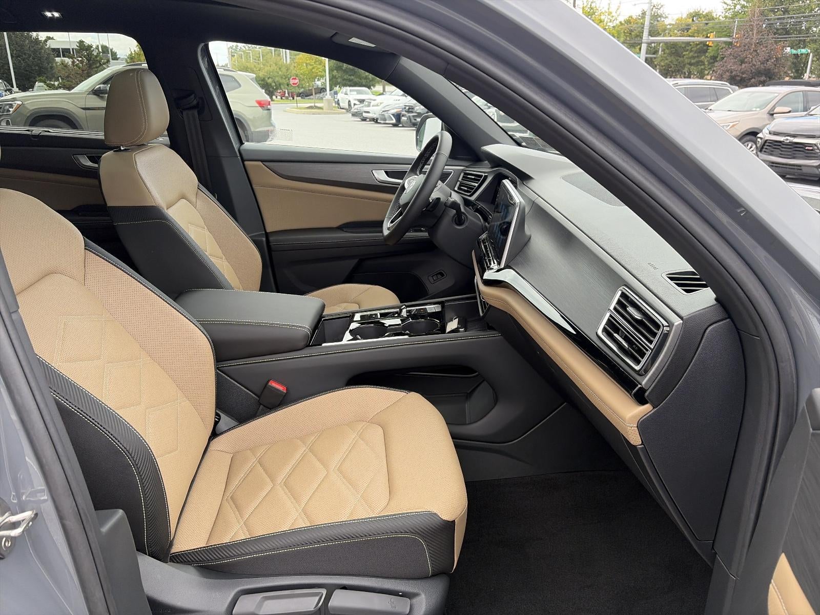2026 Volkswagen Atlas Cross Sport 2.0T SE w/Technology 4MOTION