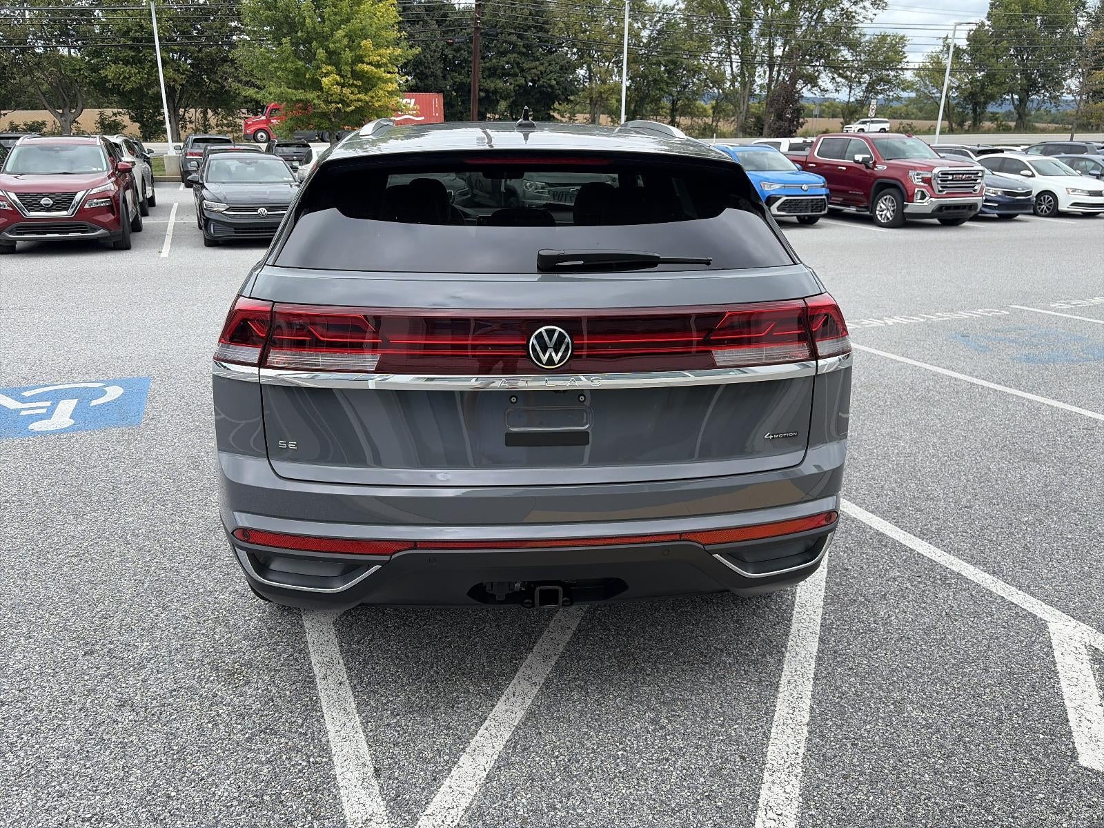 2026 Volkswagen Atlas Cross Sport 2.0T SE w/Technology 4MOTION