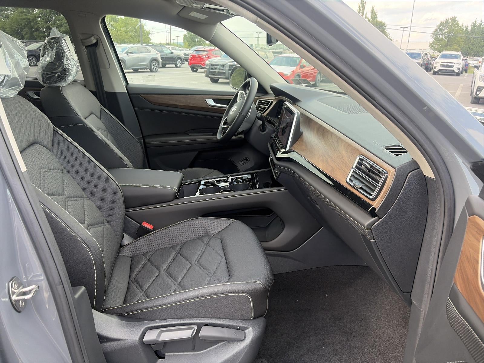2026 Volkswagen Atlas 2.0T SE w/Technology 4MOTION