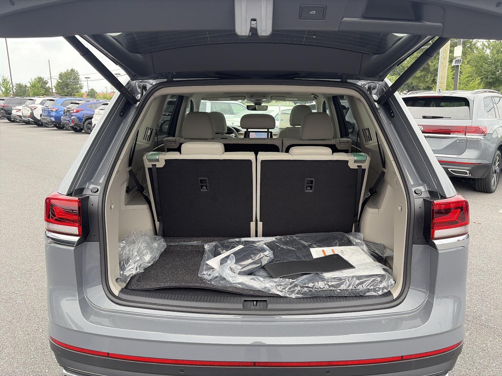 2026 Volkswagen Atlas 2.0T SE w/Technology 4MOTION