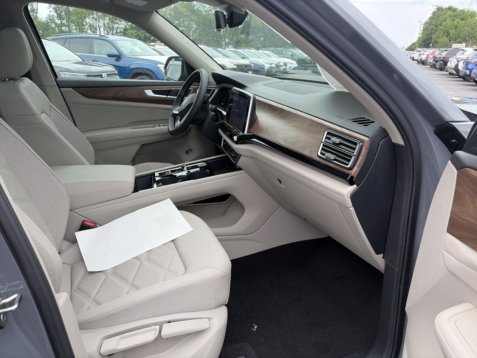 2026 Volkswagen Atlas 2.0T SE w/Technology 4MOTION