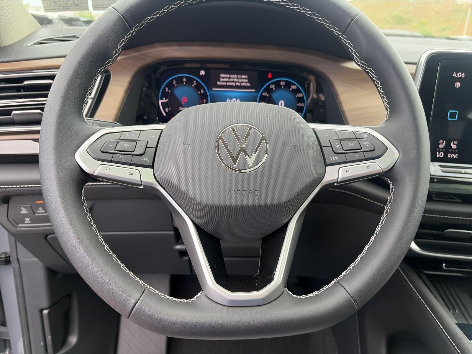 2026 Volkswagen Atlas 2.0T SE w/Technology 4MOTION