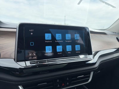 2026 Volkswagen Atlas 2.0T SE w/Technology 4MOTION