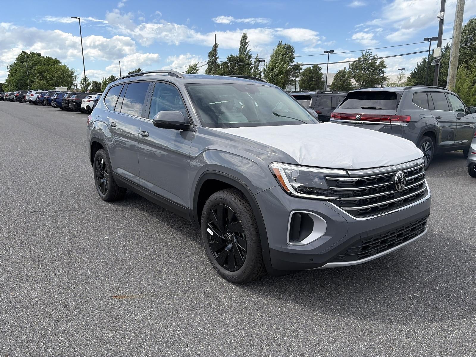 2026 Volkswagen Atlas 2.0T SE w/Technology 4MOTION