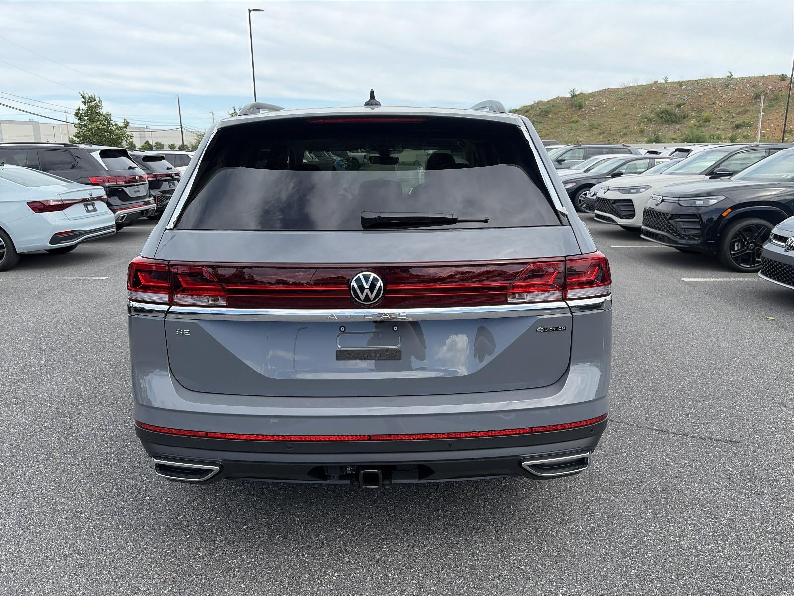 2026 Volkswagen Atlas 2.0T SE w/Technology 4MOTION